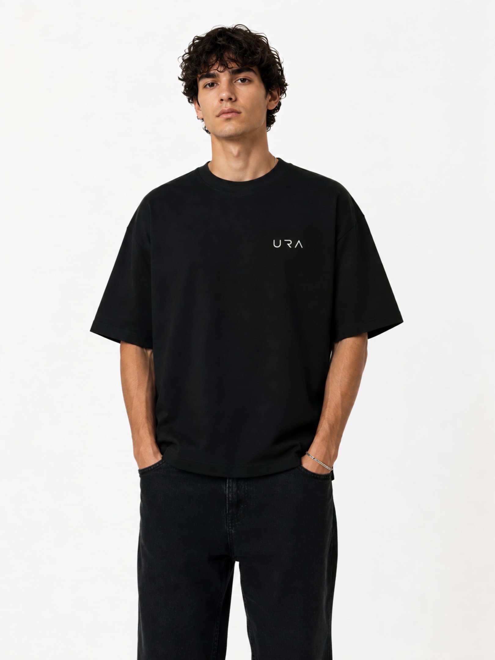 URA Box Fit Tee-Black